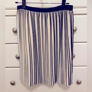 J Crew navy blue midi skirt size 2